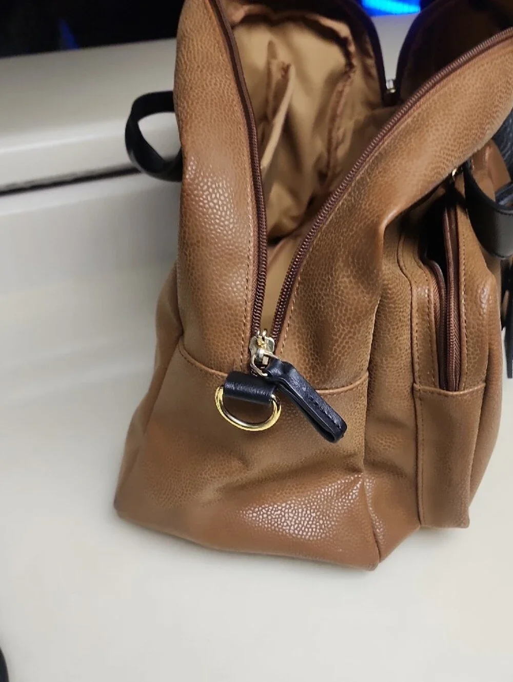 Brics classic tan